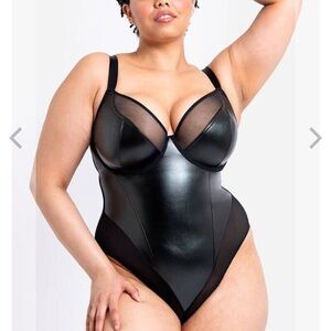 Curvy Kate Rebelle Plunge Bodysuit Black NWT 32G UK size